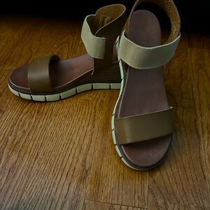 MIA Open Toed Wedge Sandals